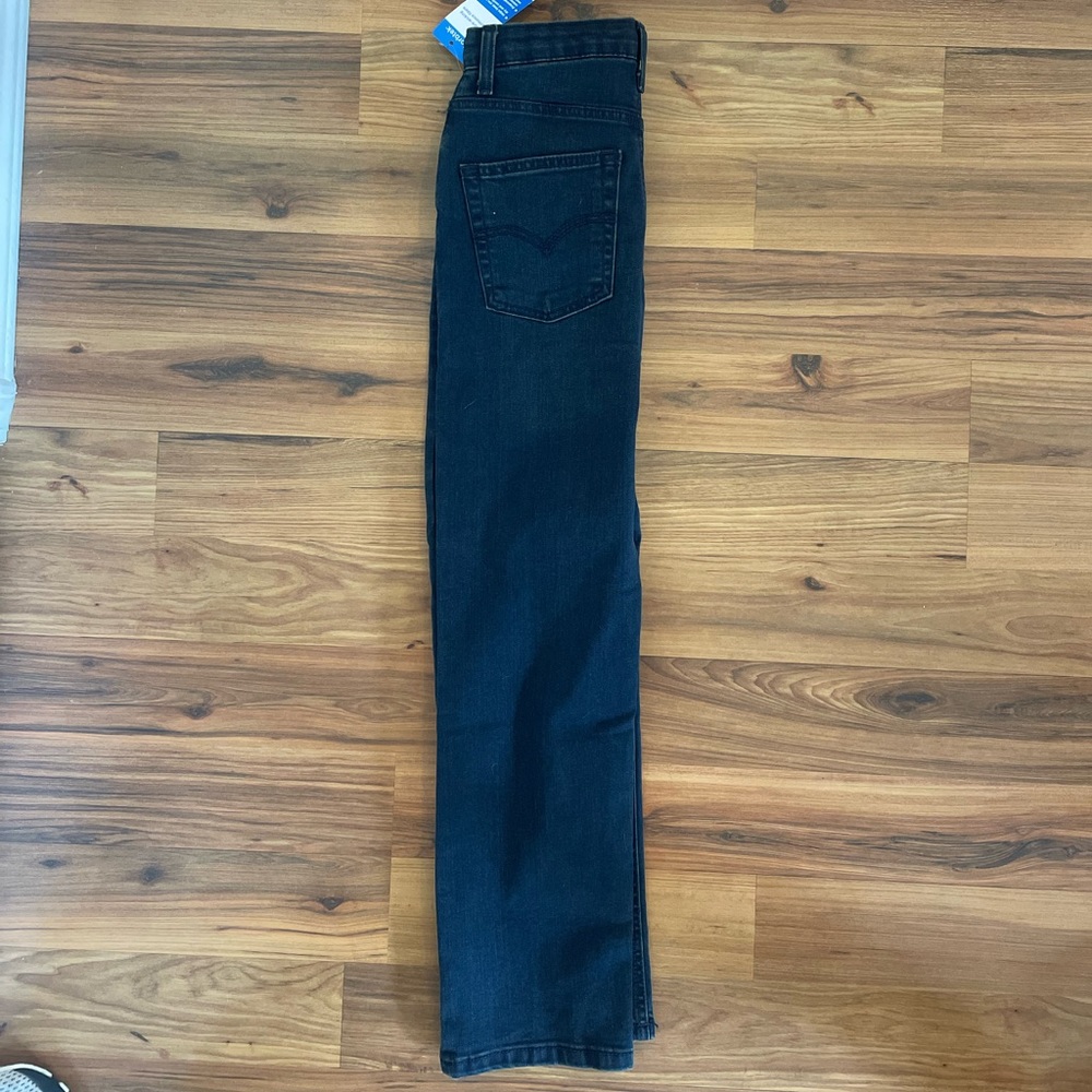 Teen Levi’s BMWT - Picture 2 of 6
